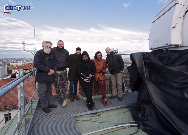 Ekipa "Šta hoćeš" na snimanju serije Svetski sa profesorom Časlavom Bruknerom u Beču